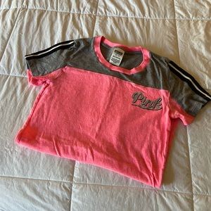 PINK  t-shirt
